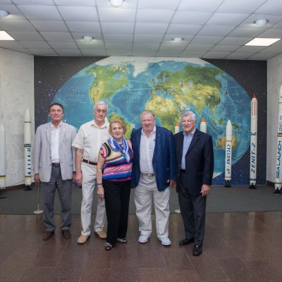 IAA ACADEMICIAN MICHAEL YARYMOVYCH VISITS YUZHNOYE SDO