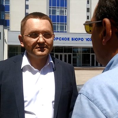 НЕСПОДІВАНИЙ ВІЗИТ ГОЛОВИ ДКАУ САБАДОША В КБ “ПІВДЕННЕ”